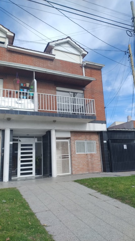 DUPLEX 3 AMBIENTES CON BALCON APTO CREDITO