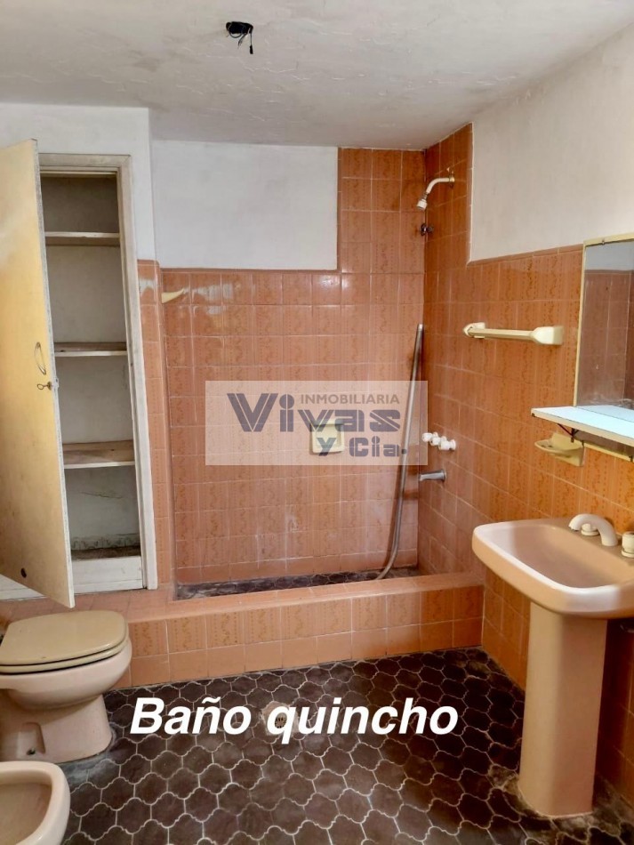 CASA 4 AMBIENTES CON GARAGE Y QUINCHO apto credito