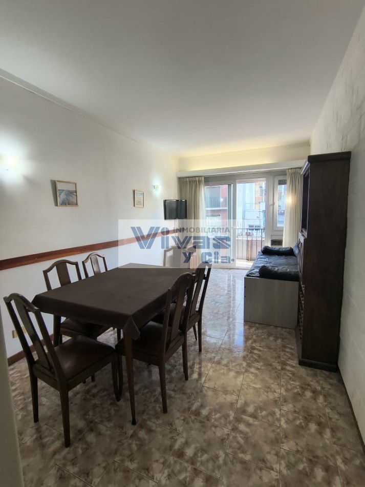 DEPARTAMENTO 2 AMBIENTES A LA CALLE