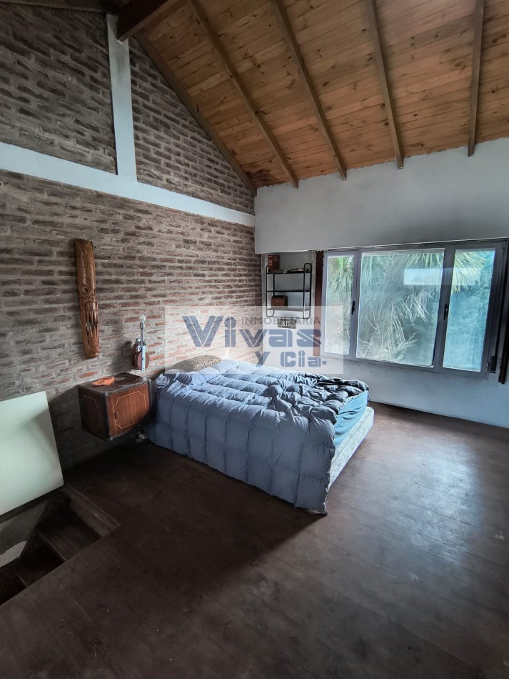 CASA CON GRAN PARQUE