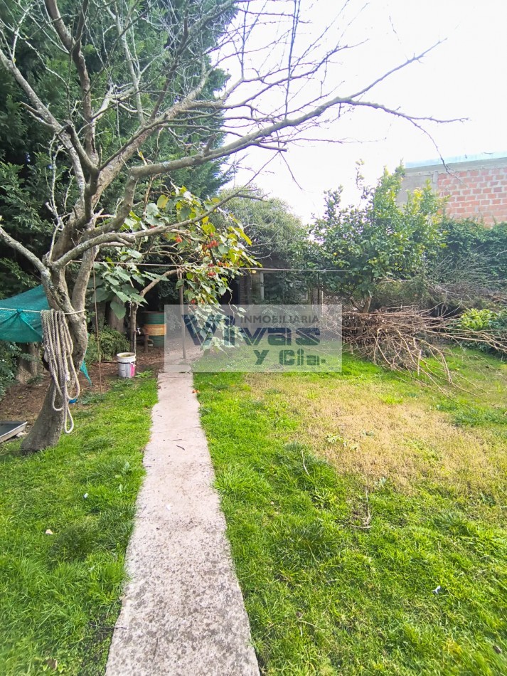 CASA CON GRAN PARQUE