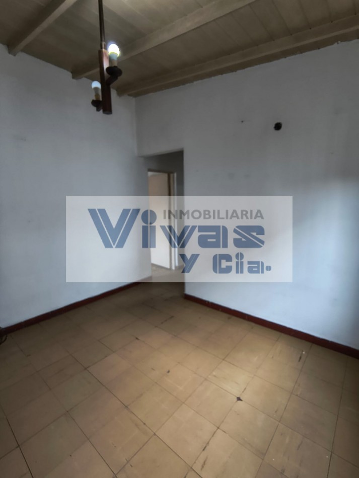 APTO CREDITO CASA 3 AMBIENTES CON GARAGE Y PARQUE