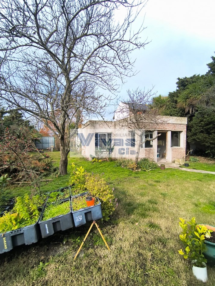 CASA CON GRAN PARQUE