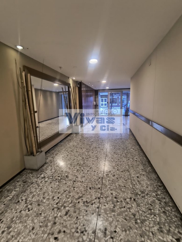 DEPARTAMENTO 2 AMBIENTES A LA CALLE