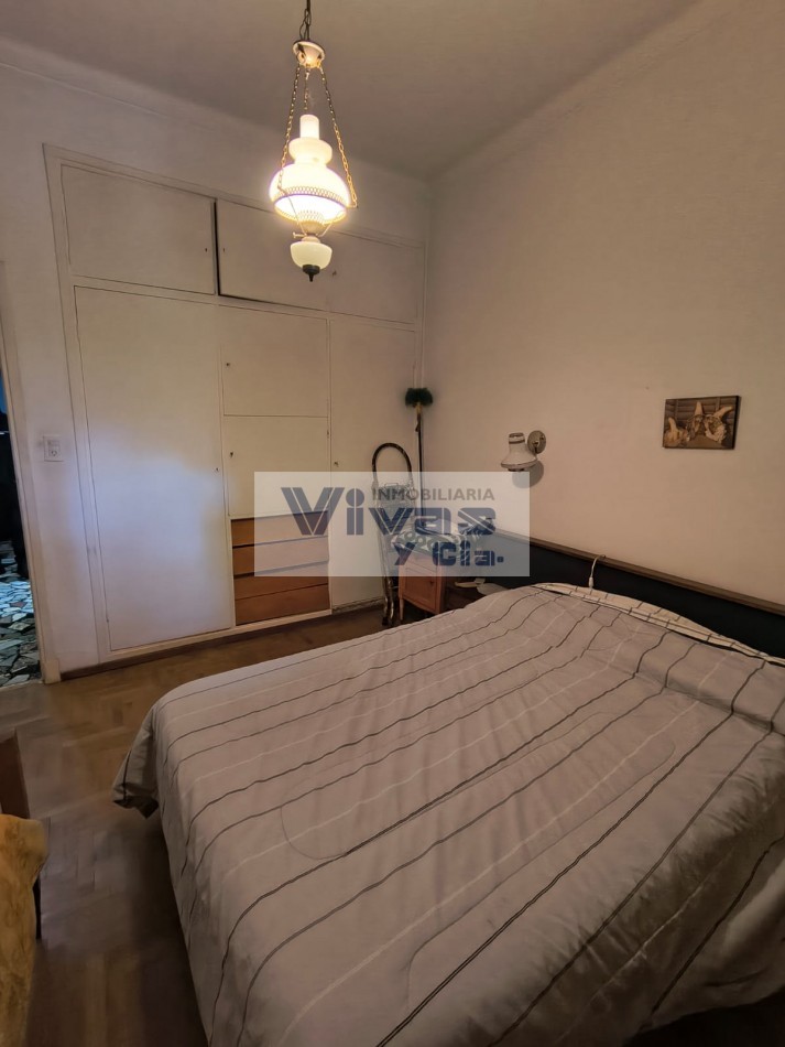 CHALET 3 AMBIENTES CON GARAGE PARQUE Y QUINCHO