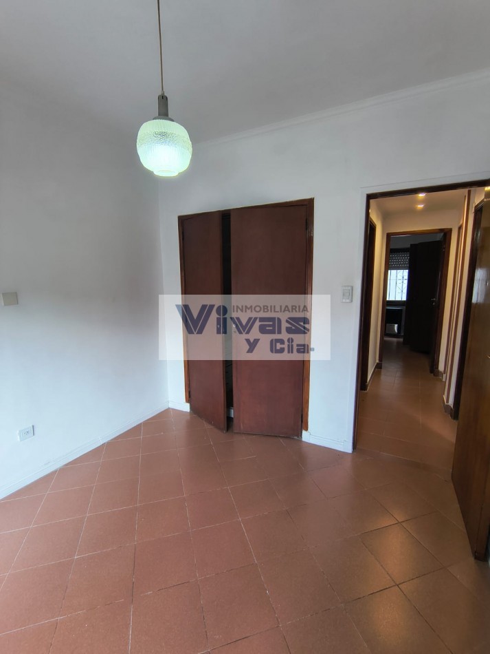 CASA 3 AMBIENTES PLANTA BAJA