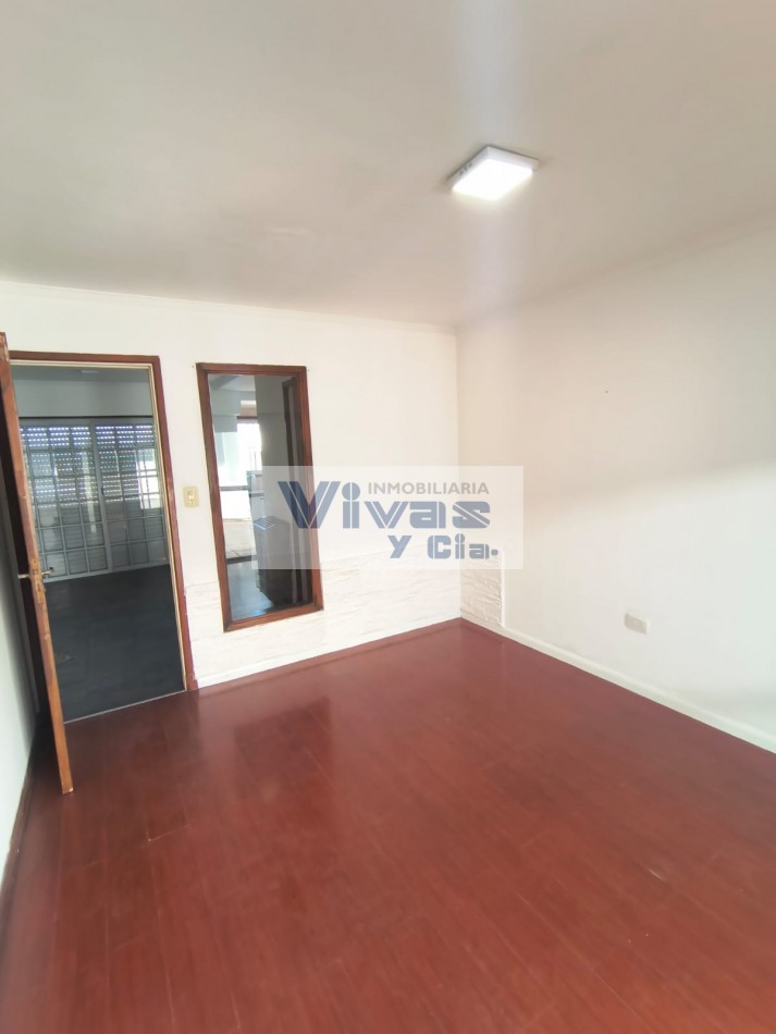 DEPARTAMENTO 2 AMBIENTES CON BALCON A LA CALLE