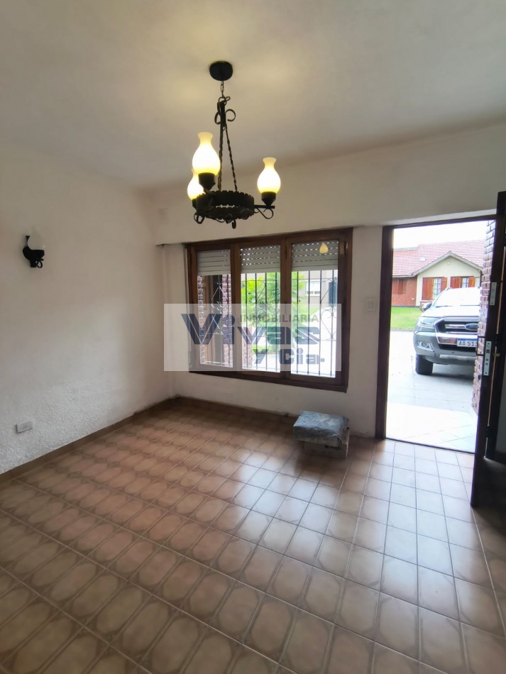 CASA 3 AMBIENTES PLANTA BAJA