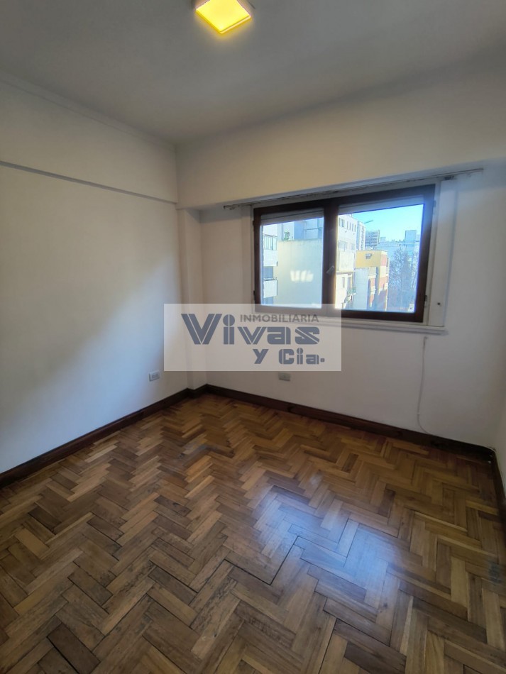 DEPARTAMENTO 3 AMBIENTES CON BALCON Y BAULERA
