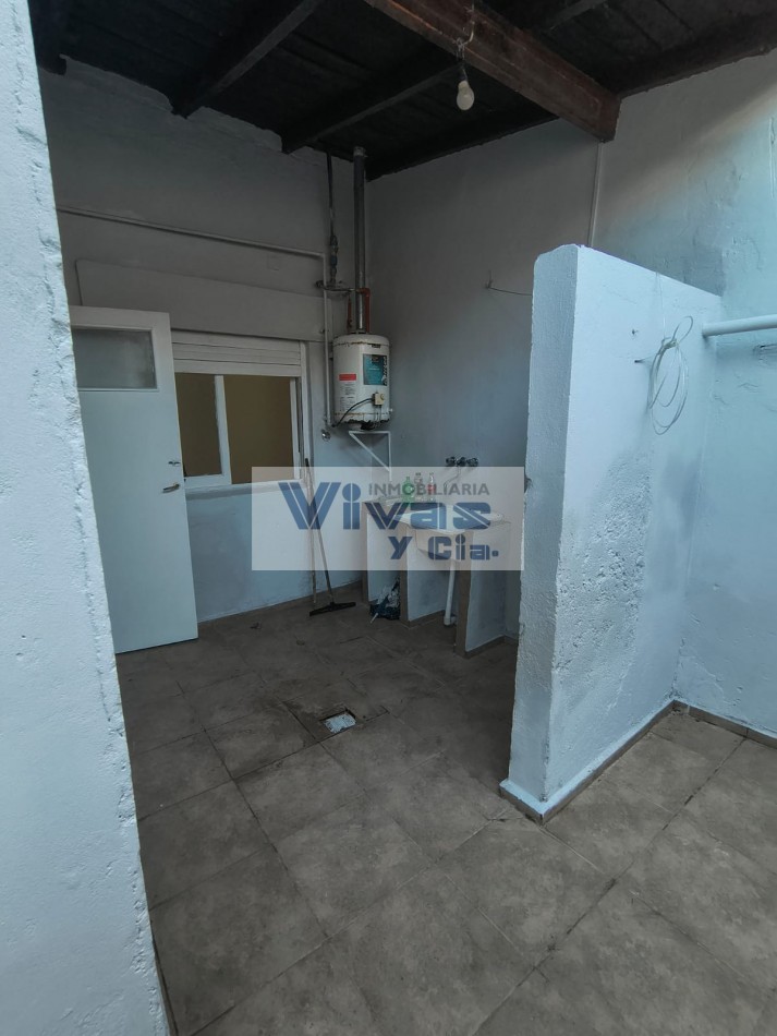 P.H FRENTE 2 AMBIENTES CON PATIO