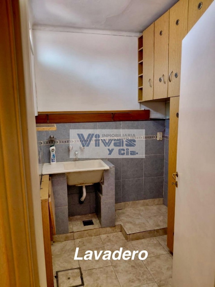 CASA 4 AMBIENTES CON GARAGE Y QUINCHO apto credito